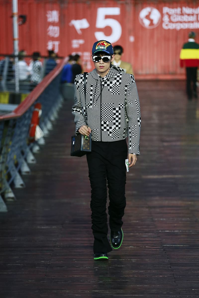 Louis Vuitton Virgil Abloh Spring/Summer 2021 Mens Collection Show Shanghai Coat Green Scorpion
