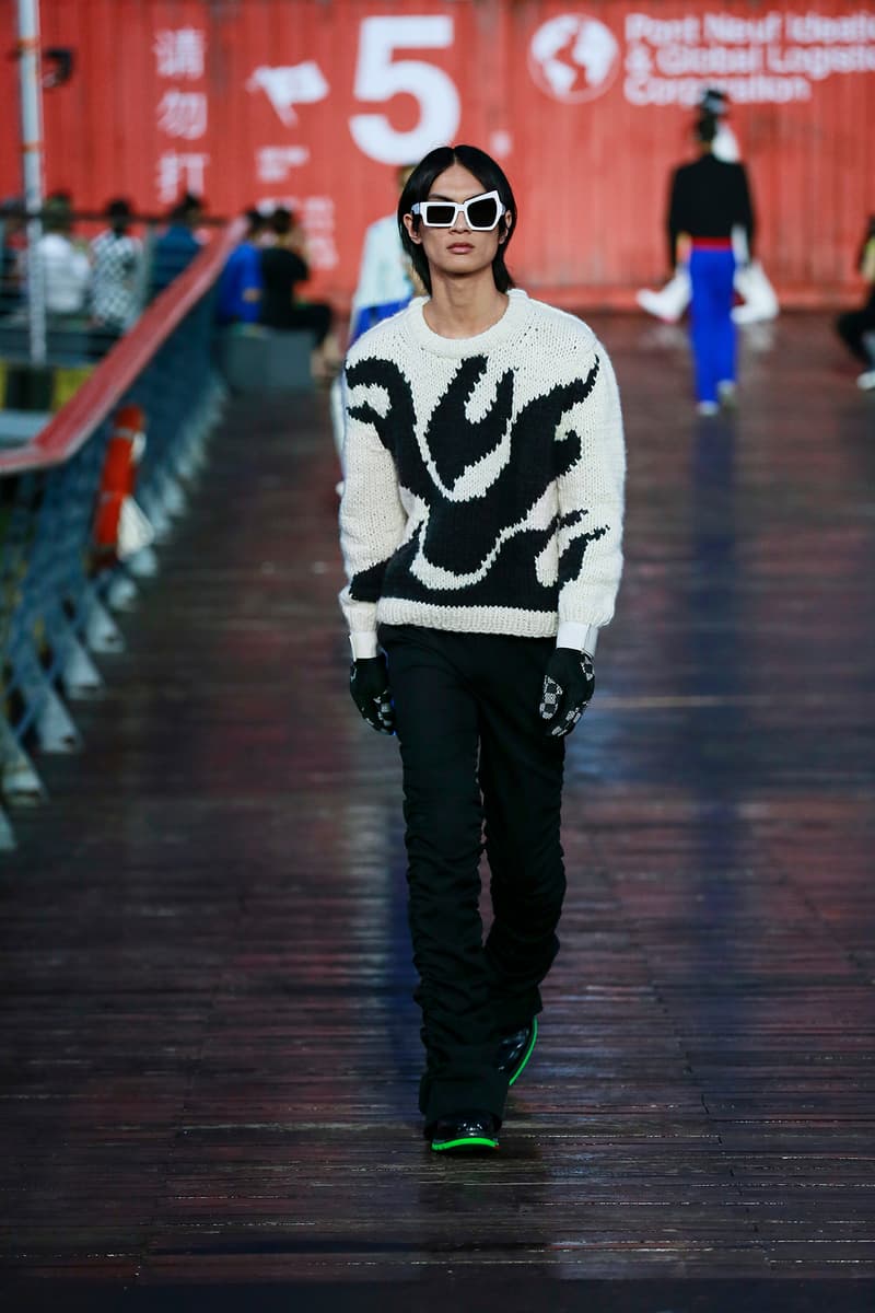 Louis Vuitton Virgil Abloh Spring/Summer 2021 Mens Collection Show Shanghai Coat Green Scorpion