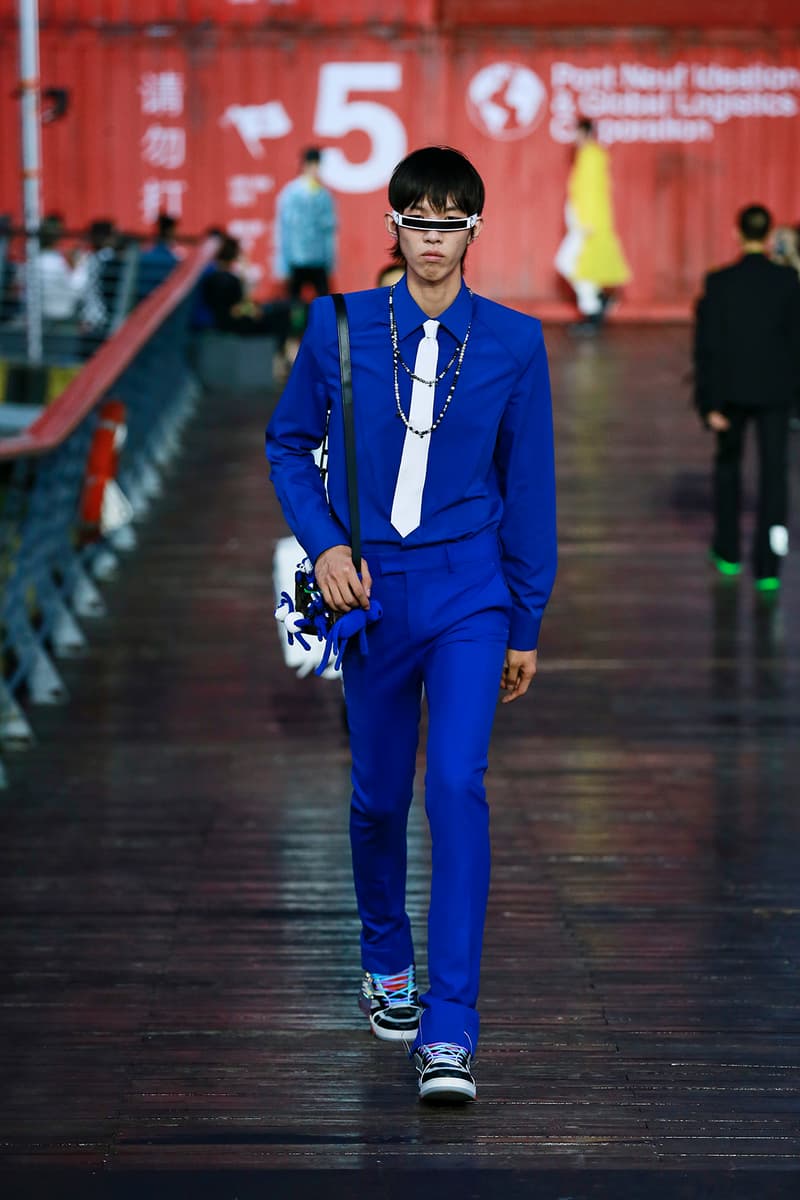 Louis Vuitton Virgil Abloh Spring/Summer 2021 Mens Collection Show Shanghai Coat Green Scorpion