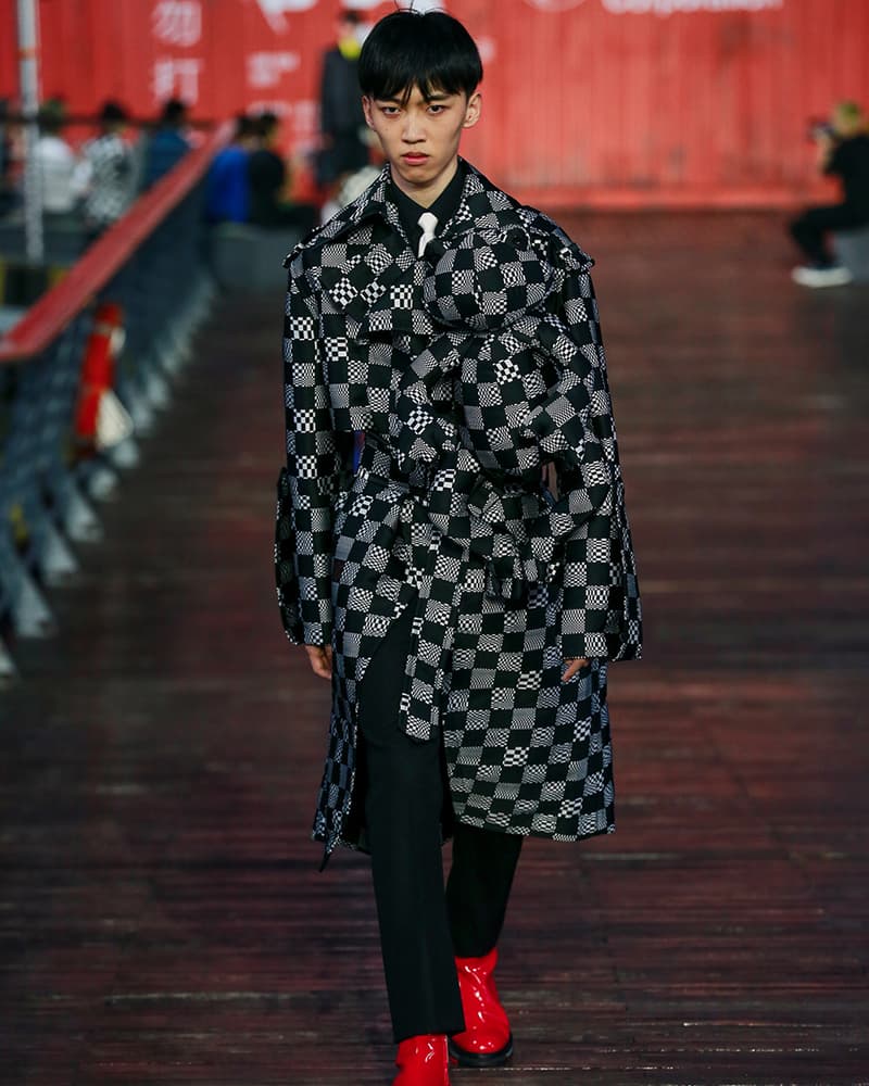 Louis Vuitton Virgil Abloh Spring/Summer 2021 Mens Collection Show Shanghai Coat Green Scorpion