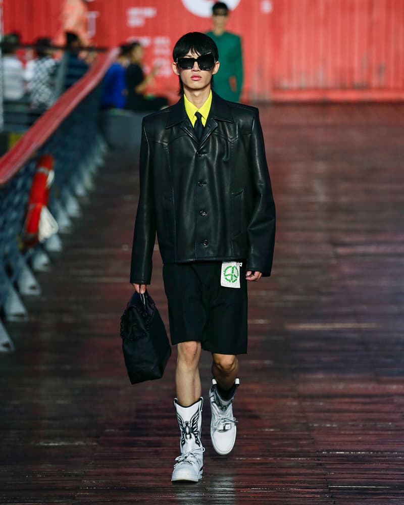Louis Vuitton Virgil Abloh Spring/Summer 2021 Mens Collection Show Shanghai Coat Green Scorpion