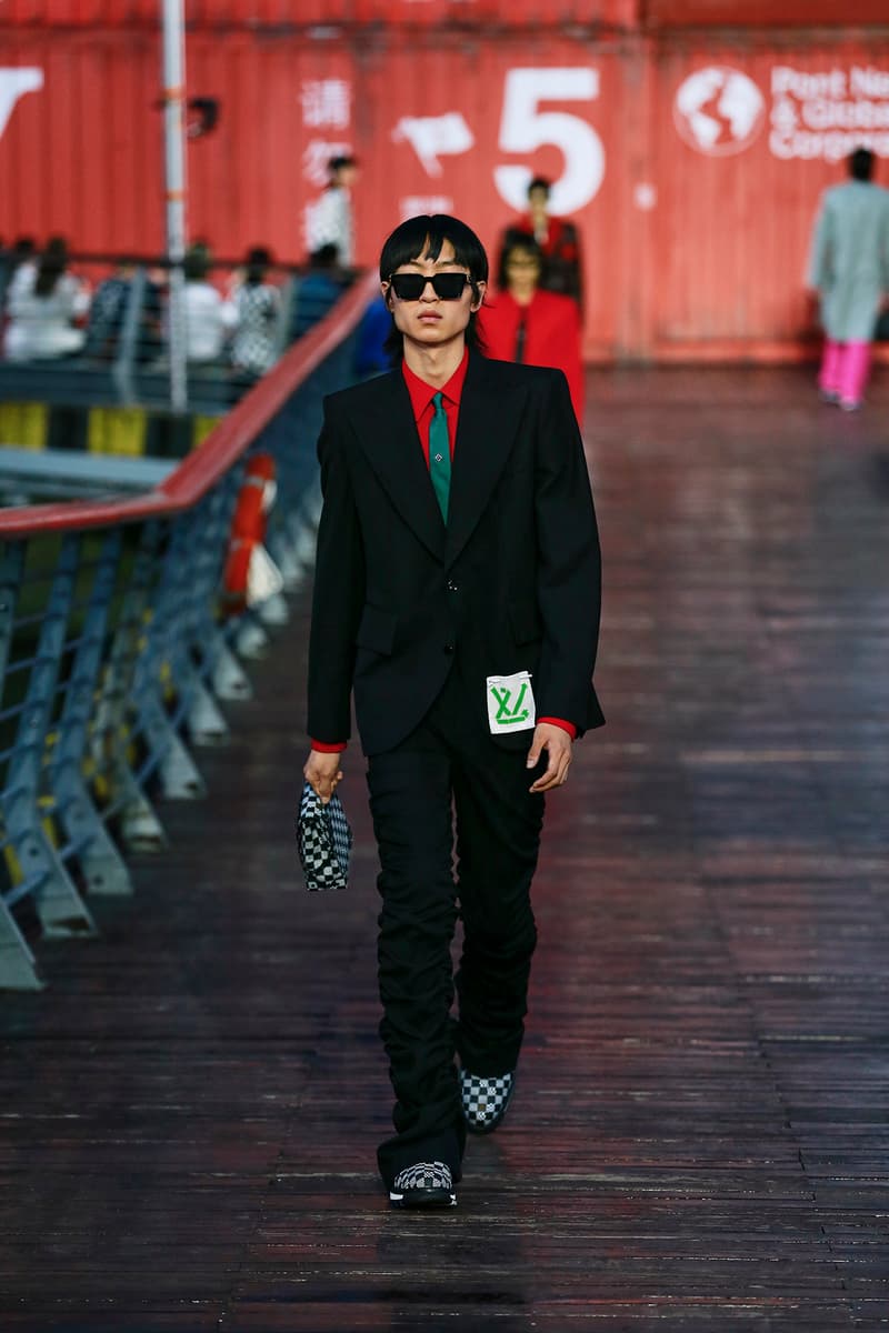 Louis Vuitton Virgil Abloh Spring/Summer 2021 Mens Collection Show Shanghai Coat Green Scorpion