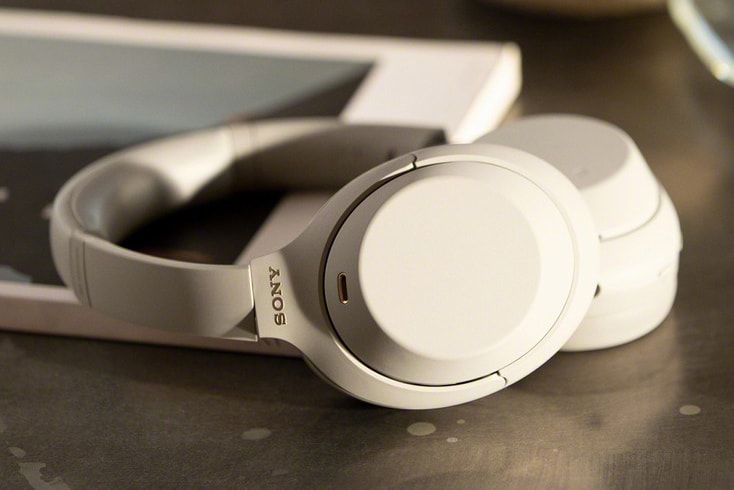 Sony's New Wireless Noise-Canceling Headphones Can Connect to Two Devices At Once