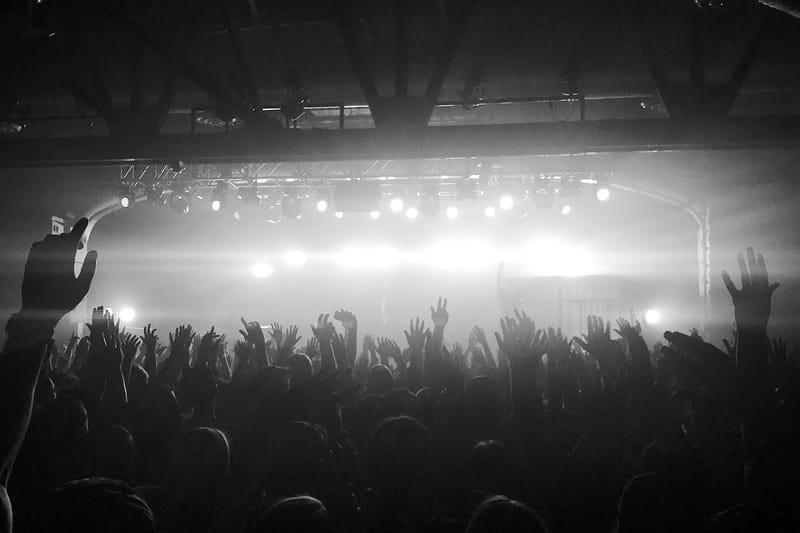 Organizers and Attendees of Illegal Lockdown Events to Be Fined up to £10,000 GBP