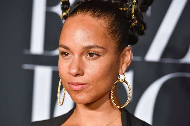 Alicia Keys ICONS by Carine Roitfeld Red Carpet 2019