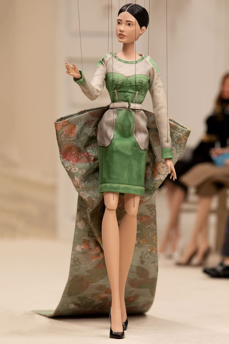 moschino spring summer 2021 puppet show marionette miniature dolls haute couture jim henson creature shop collection jeremy scott