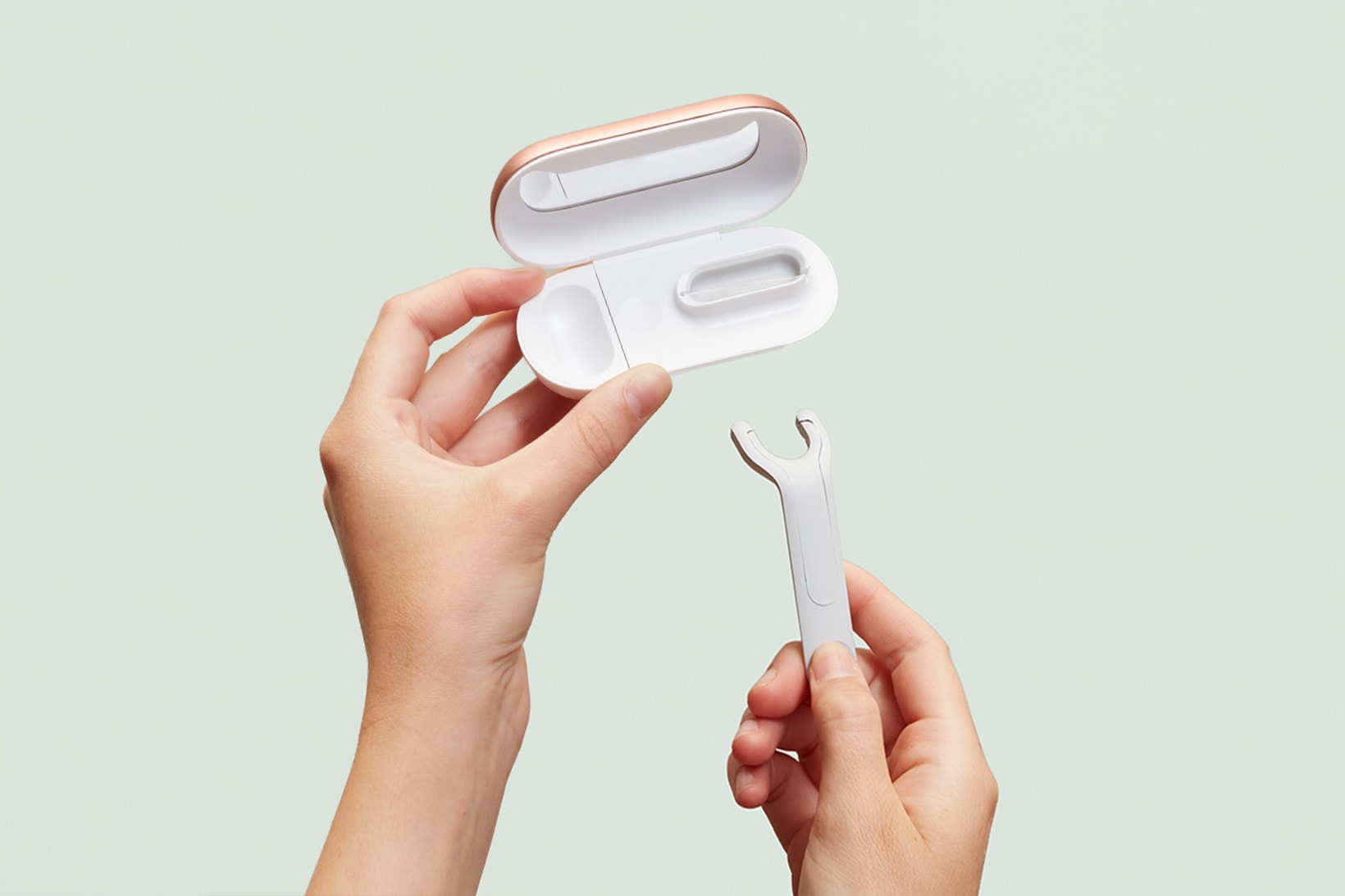 quip refillable dental floss pick teeth sustainable eco-friendly oral care