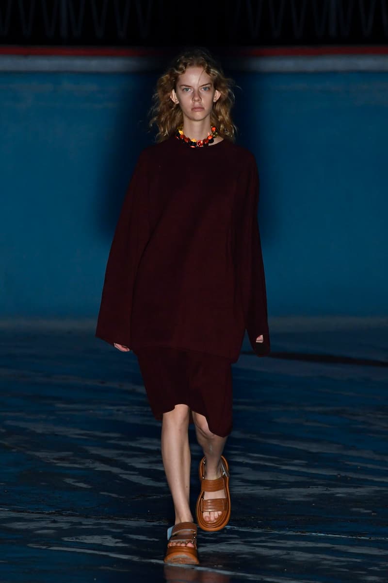 sunnei spring summer 2021 runway collection minimalist vanguard group nanushka investment simone rizzo loris messina milan fashion week mfw