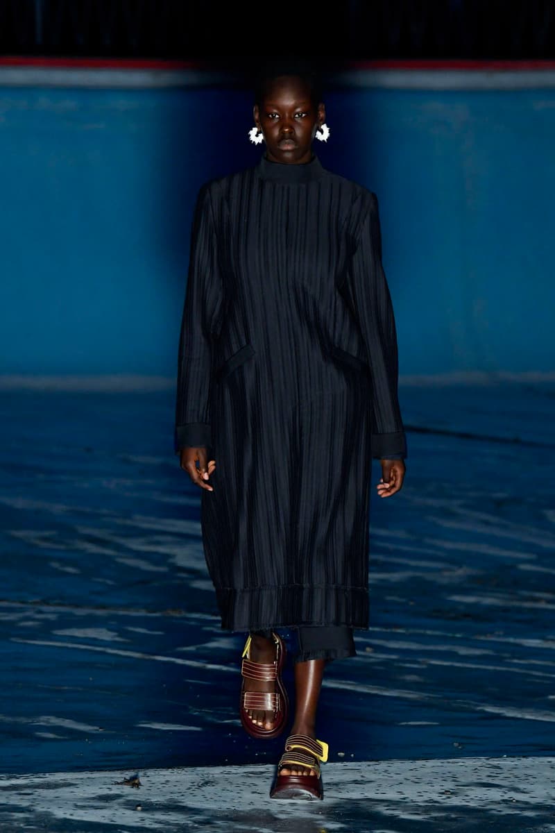 sunnei spring summer 2021 runway collection minimalist vanguard group nanushka investment simone rizzo loris messina milan fashion week mfw
