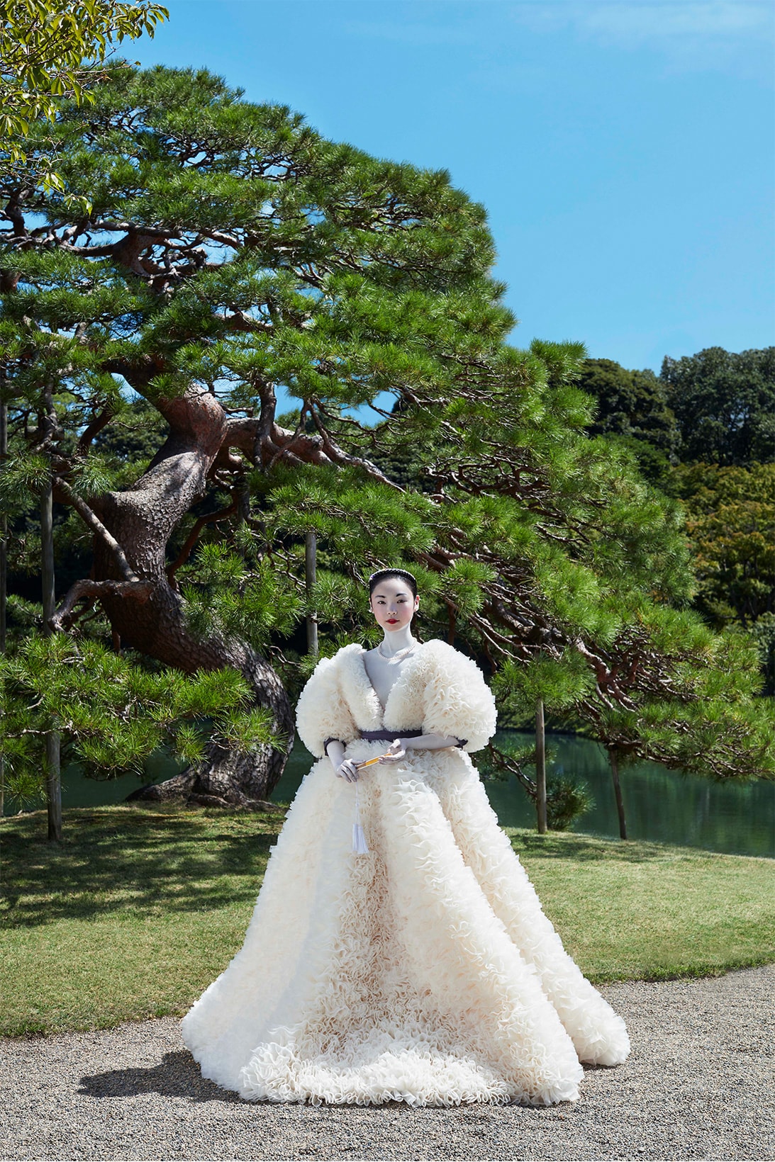 tomo koizumi treat maison bridal wedding dresses gowns kimono capsule collection japan