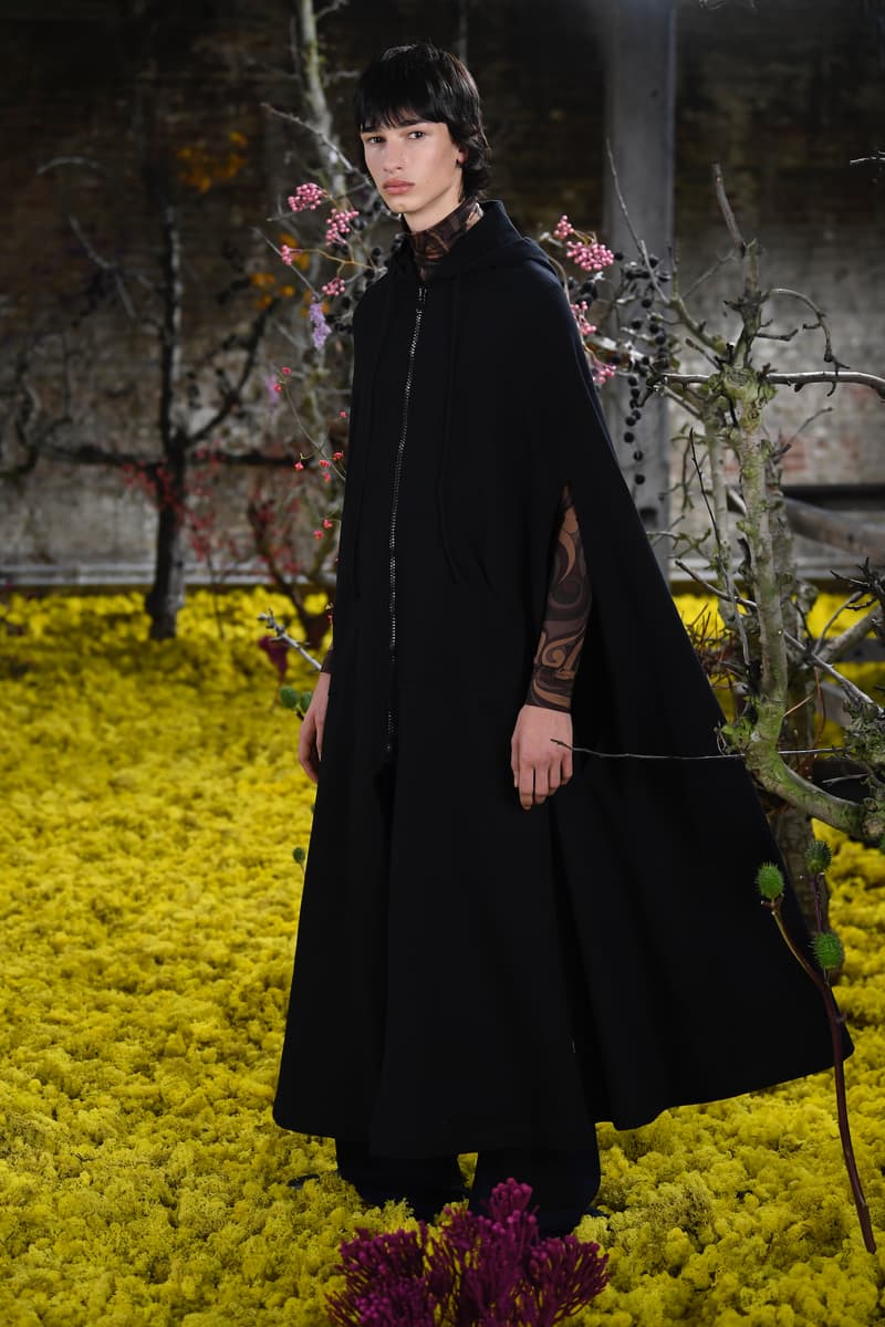 Raf Simons Womenswear Collection "Teenage Dream" Menswear Spring Summer 2021