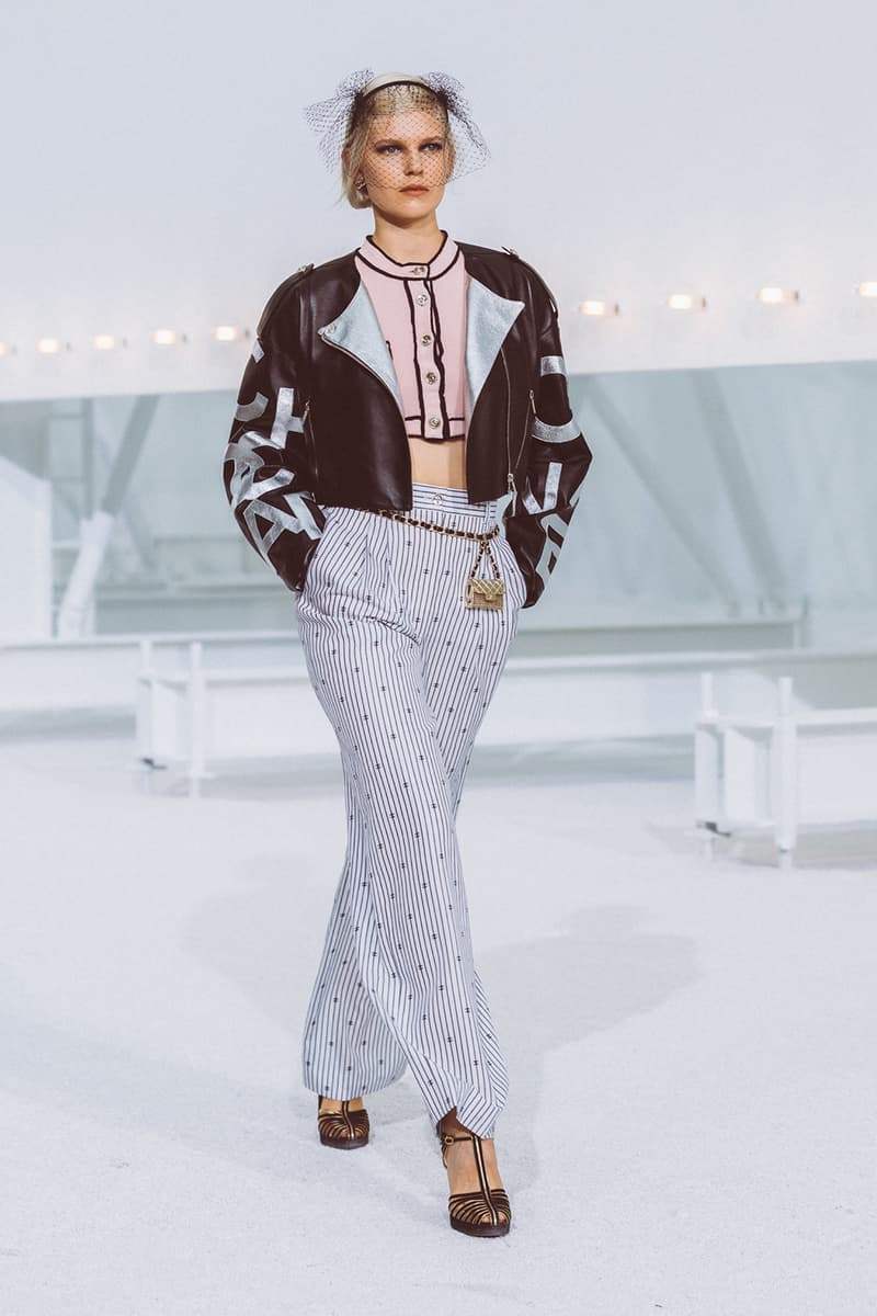 chanel spring summer 2021 collection ready to wear blackpink jennie k-pop