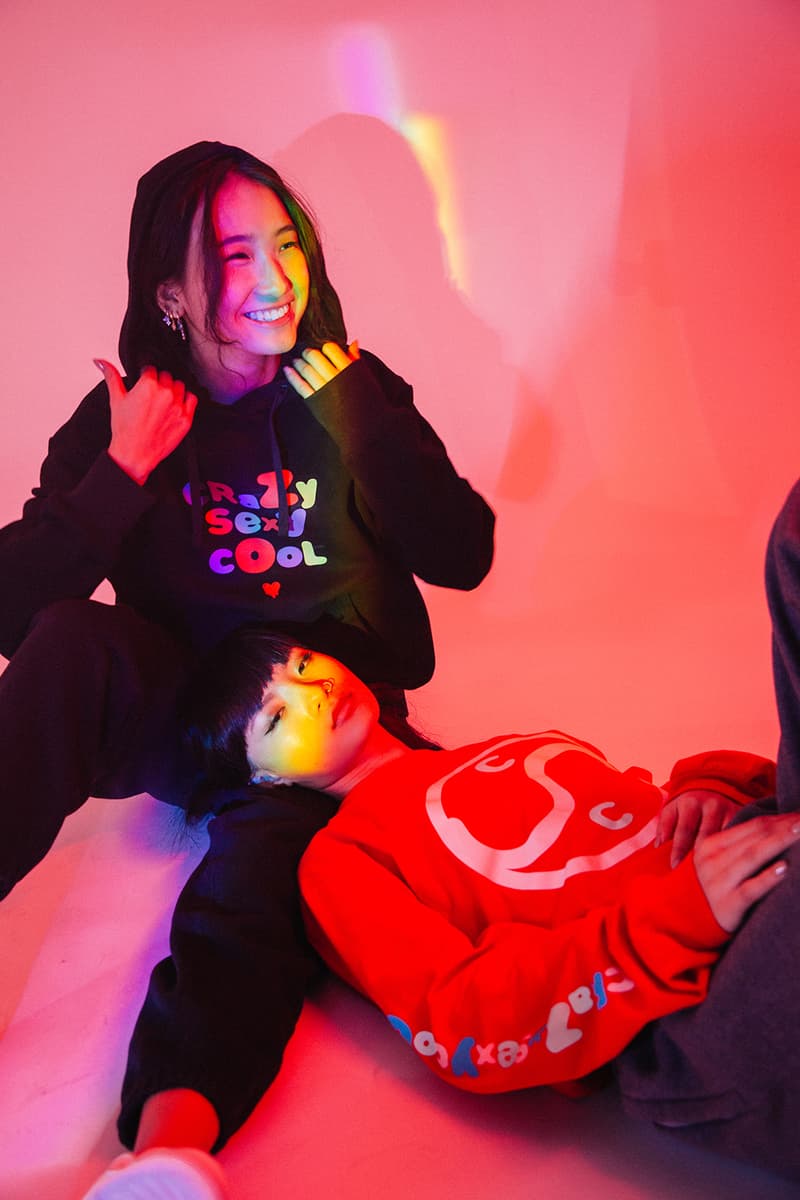 clot emotionally unavailable crazysexycool collaboration black hoodie red long sleeve shirt