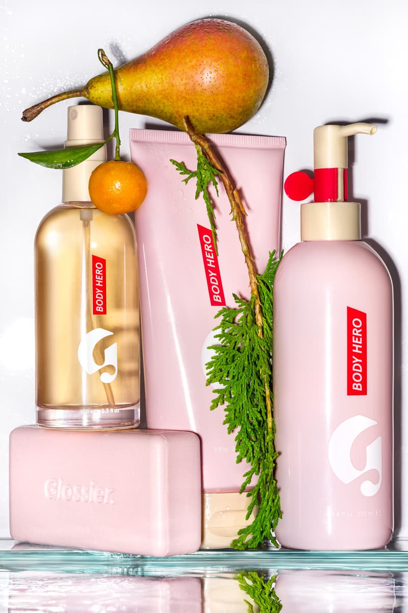 Glossier Body Hero Exfoliating Bar Soap Scrub