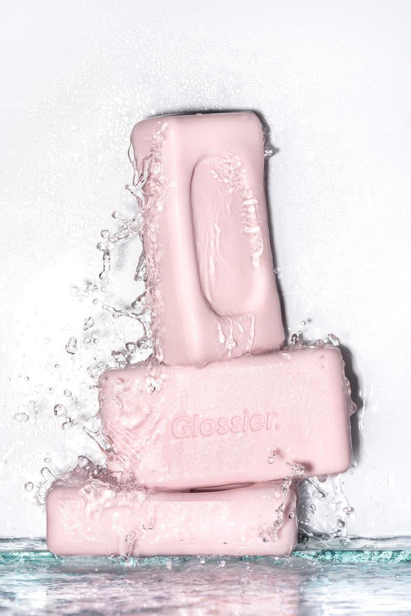Glossier Body Hero Exfoliating Bar Soap Scrub