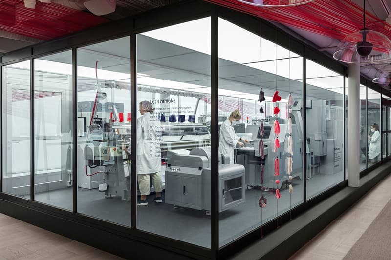 H&M Introduces Material Recycling Program LOOPS In Store Drottninggatan HM New Technique Method