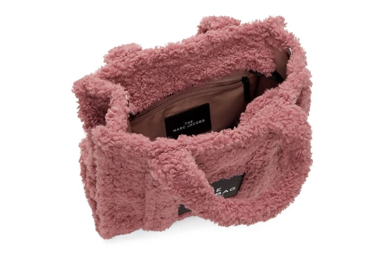 marc jacobs sherpa tote bag the small traveler pink blue black fall winter accessories price