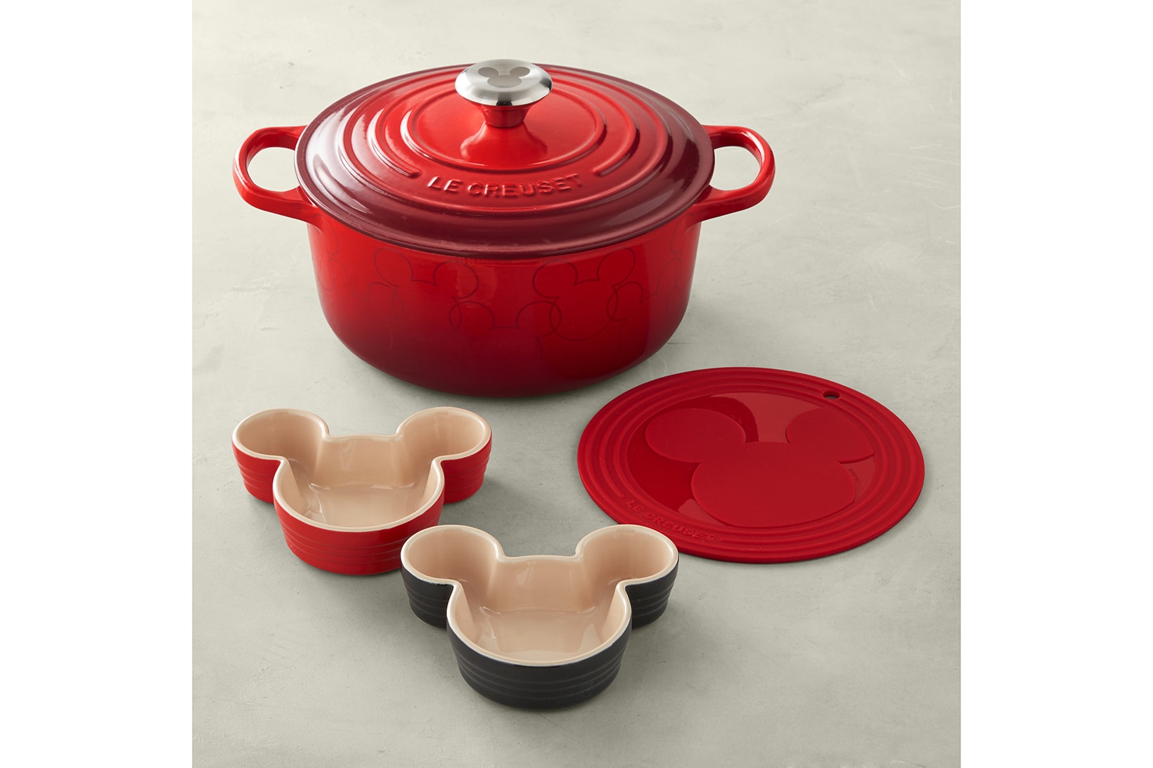 Mickey Mouse x Le Creuset Disney Cookware Collection Collaboration Dutch Oven Ramekin Trivet
