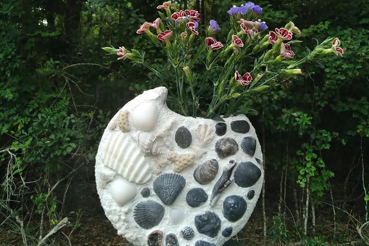 Reaper Goods' Seashell-Embellished Vases Are a Home Decor Essential