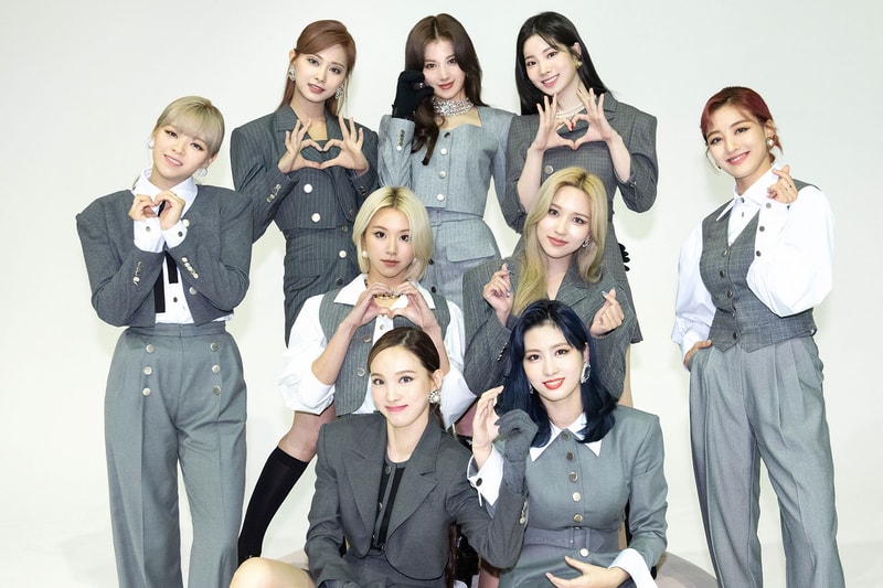 twice k-pop jyp entertainment sana momo tzuyu jeongyeon mina gray suits