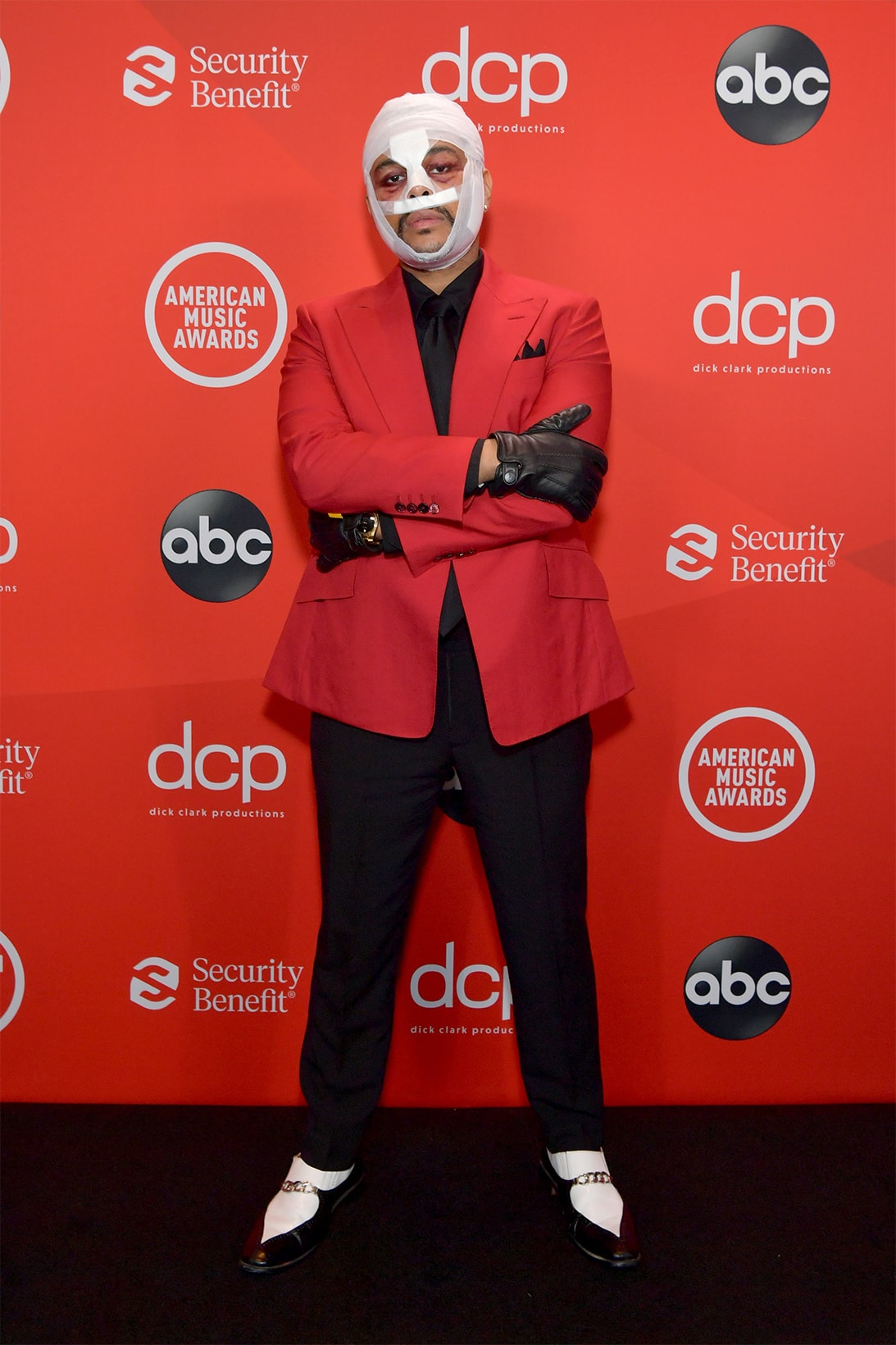 amas american music awards best red carpet looks outfits celebrity style dua lipa ciara jennifer lopez