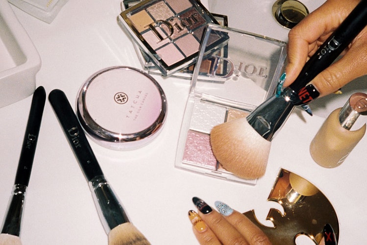 The 21 Best Beauty Gifts To Add to Your Holiday Shopping List