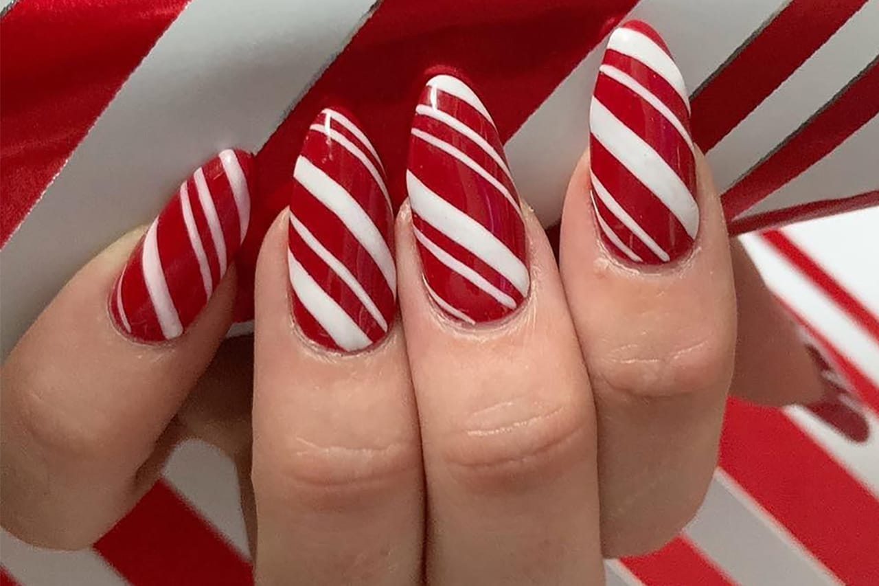 The Last Minute Christmas Nail Designs To Inspire You