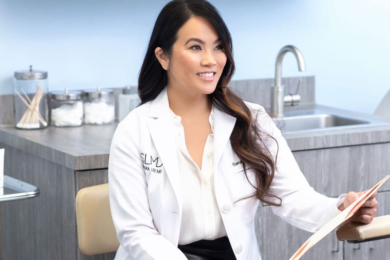 How Sandra Lee, AKA Dr. Pimple Popper, Became the Queen of Extractions