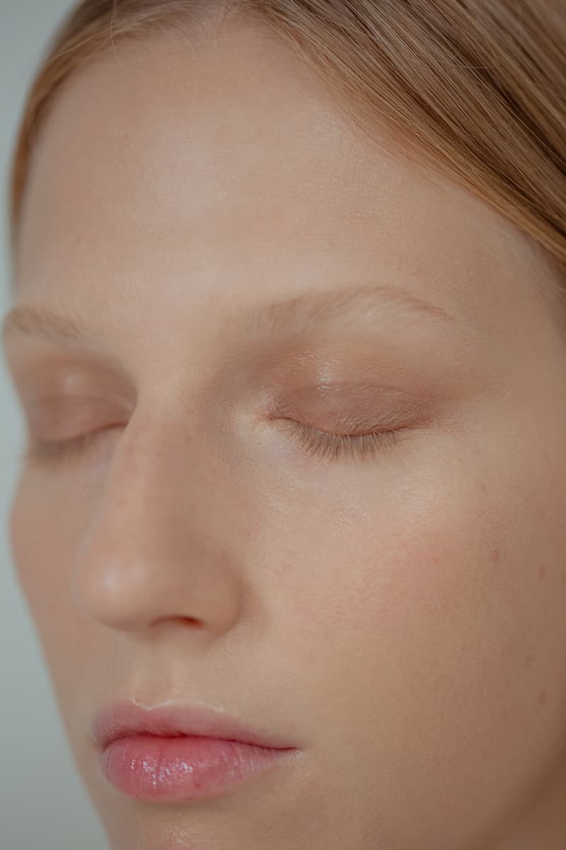 espressoh Chiara Cascella first eyeshadow palette simple makeup monochrome