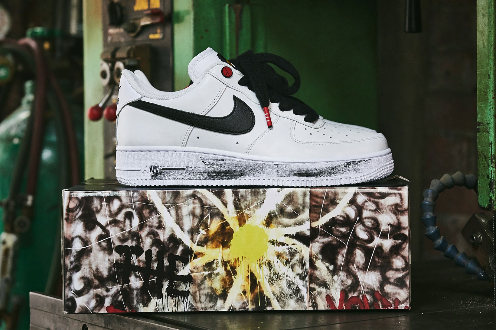g-dragon peaceminusone pmo nike air force 1 af1 para noise sneakers closer detailed look release
