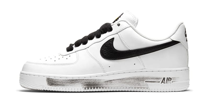 g nikes white