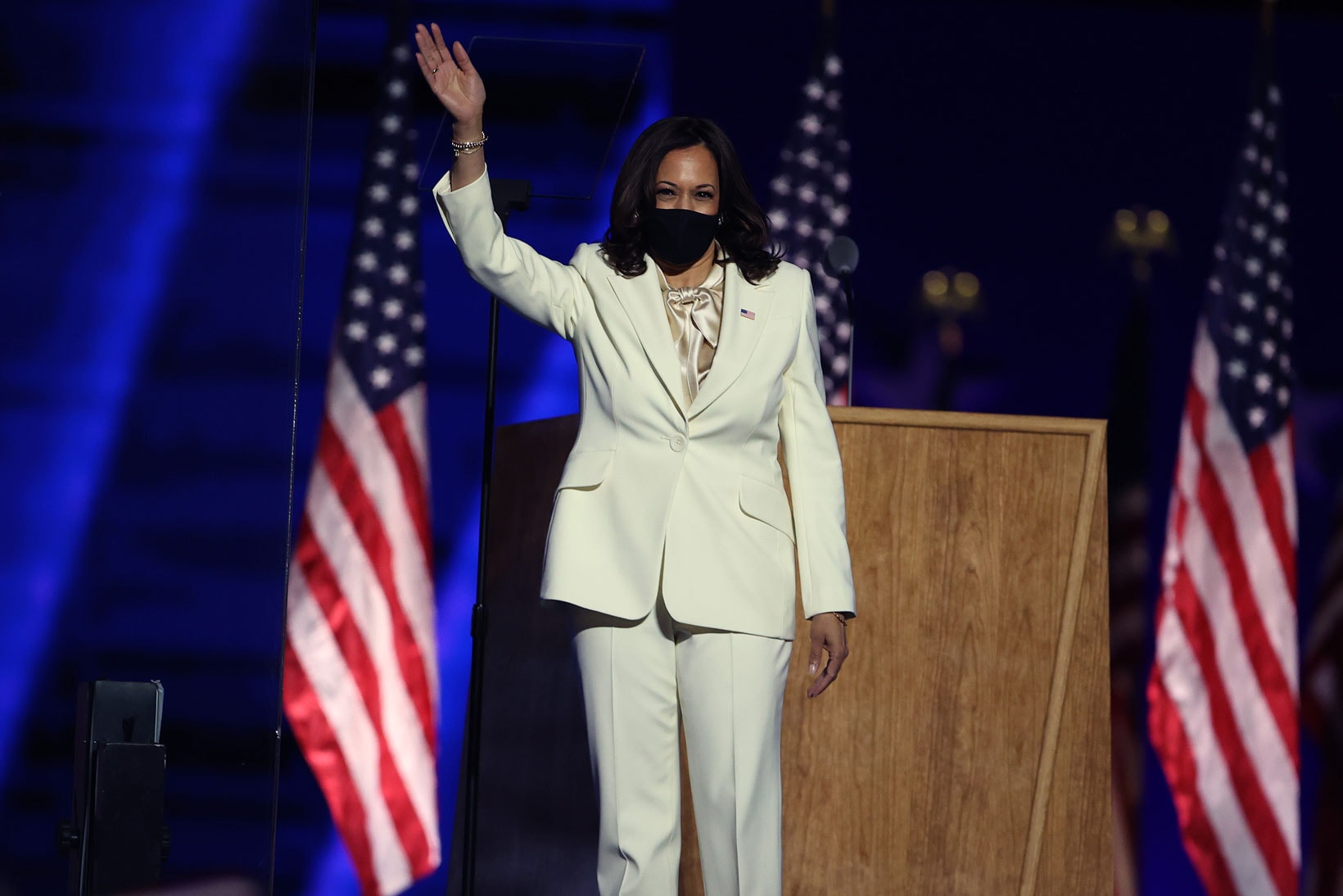 Kamala Harris Vice President Victory Speech White Suit Suffragette Pantsuit Outfit US 2020 Election