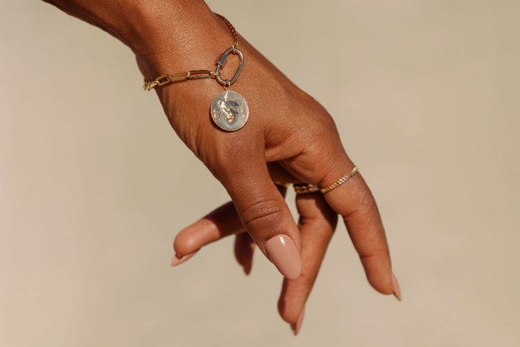 Kerry Washington Teams Up With Sustainable Jewelry Brand Aurate on Lioness-Inspired Collection