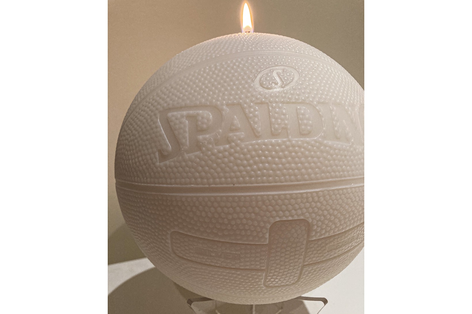 cent.ldn Spalding Basketball Candle OG NBA