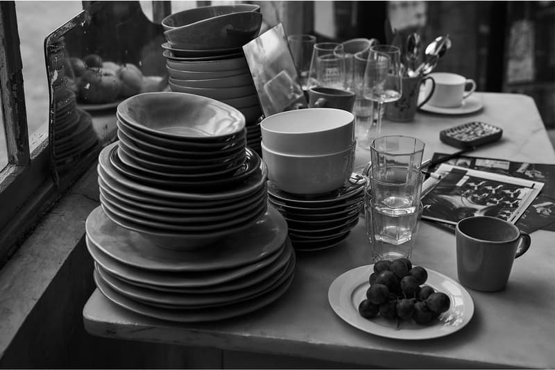 zara home charlotte gainsbourg exposure fall winter campaign bedding furniture decor vases kitchenware release