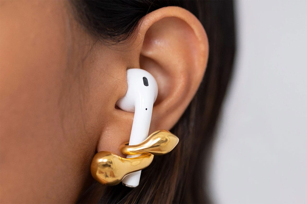 Shop Louis Vuitton 2021-22FW Nanogram earphone earrings (M69647
