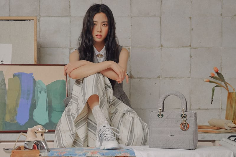 Jisoo takes a visit to the Dior Heritage in a ladylike image