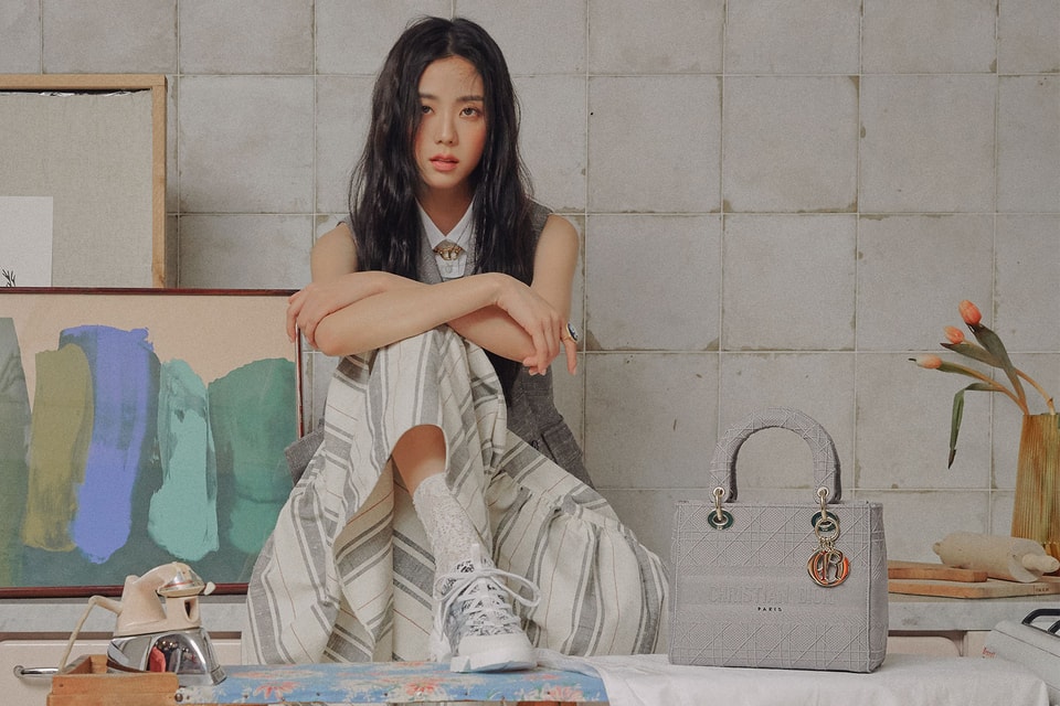The Vintage Dior Handbag That Koreans Have Dubbed The Jisoo Bag