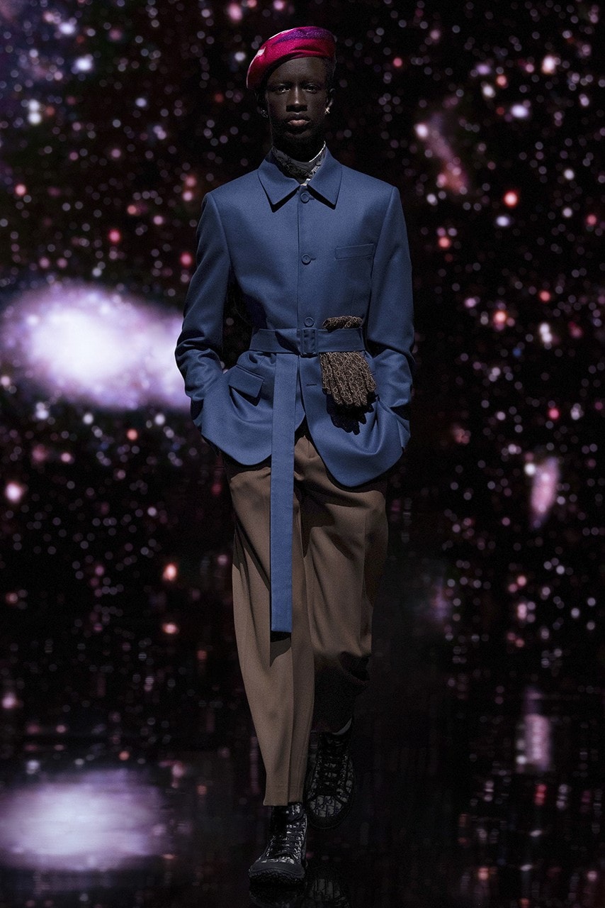 Kim Jones Dior Men's Fall 2021 Collection Collaboration Kenny Scharf Fashion Show Digital Accessories Lookbook