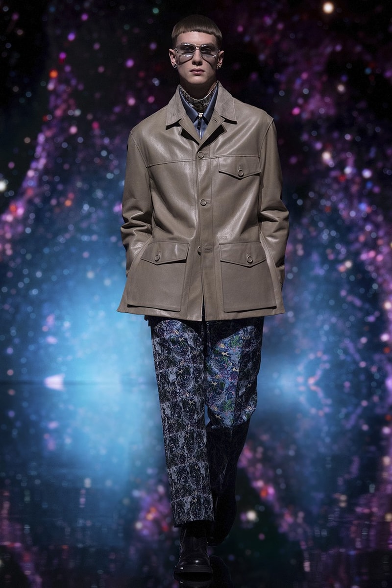 Kim Jones Dior Men's Fall 2021 Collection Collaboration Kenny Scharf Fashion Show Digital Accessories Lookbook