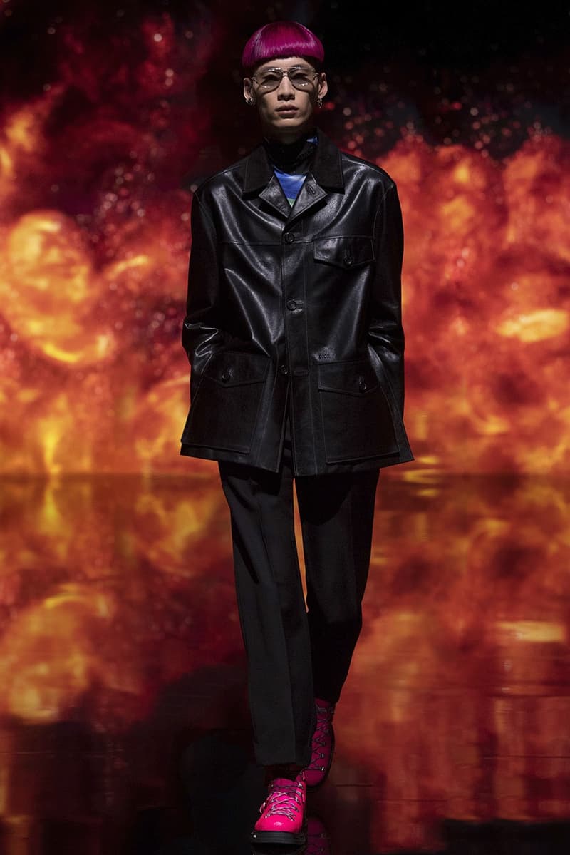 Kim Jones Dior Men's Fall 2021 Collection Collaboration Kenny Scharf Fashion Show Digital Accessories Lookbook