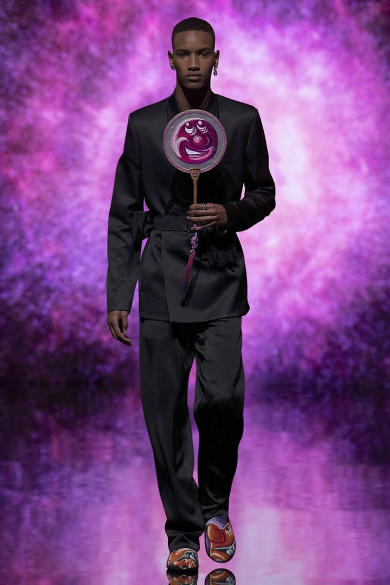 Kim Jones Dior Men's Fall 2021 Collection Collaboration Kenny Scharf Fashion Show Digital Accessories Lookbook