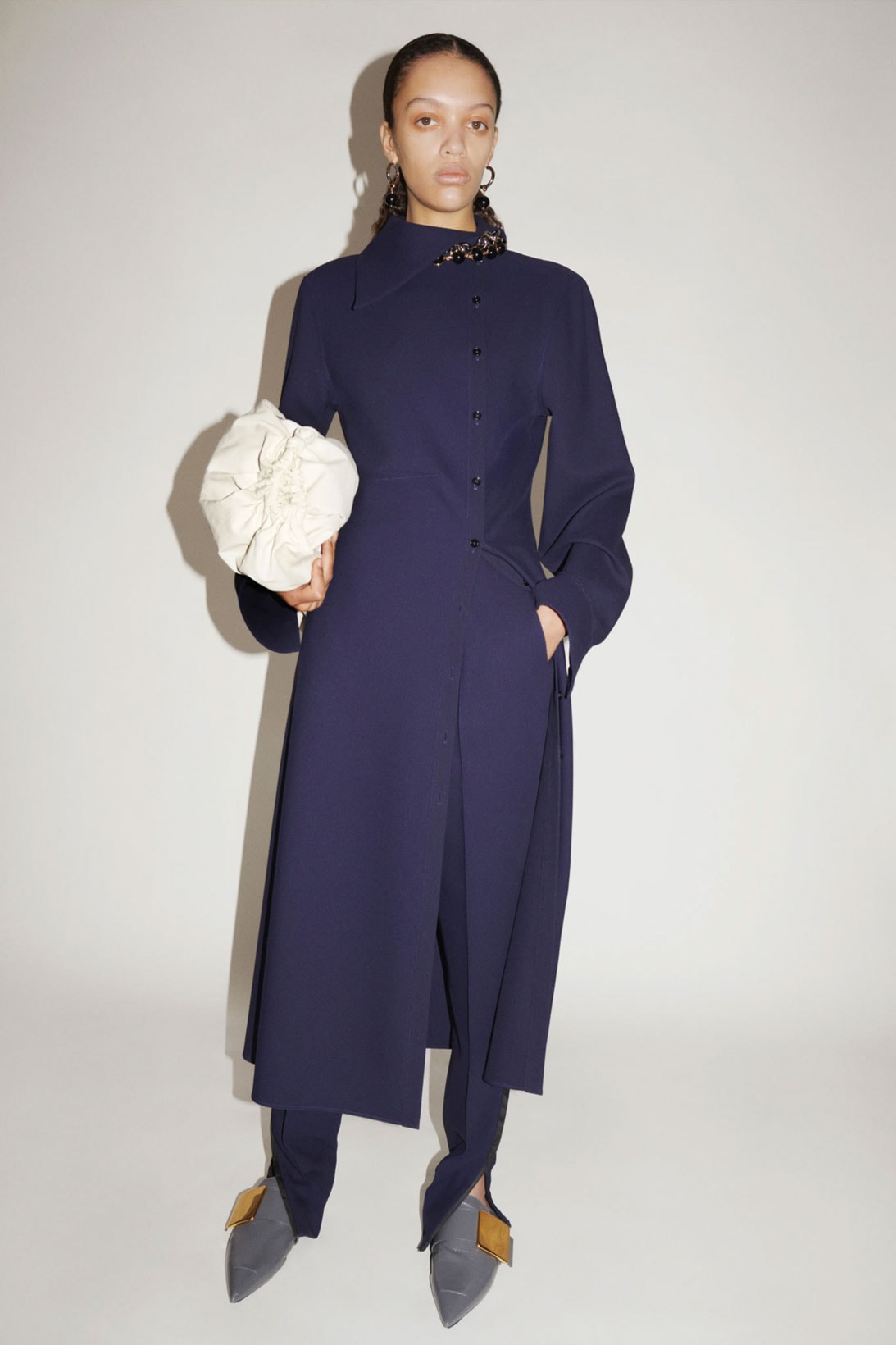 jil sander pre-fall 2021 collection suits minimal oversized blazers jackets dresses lucie luke meier