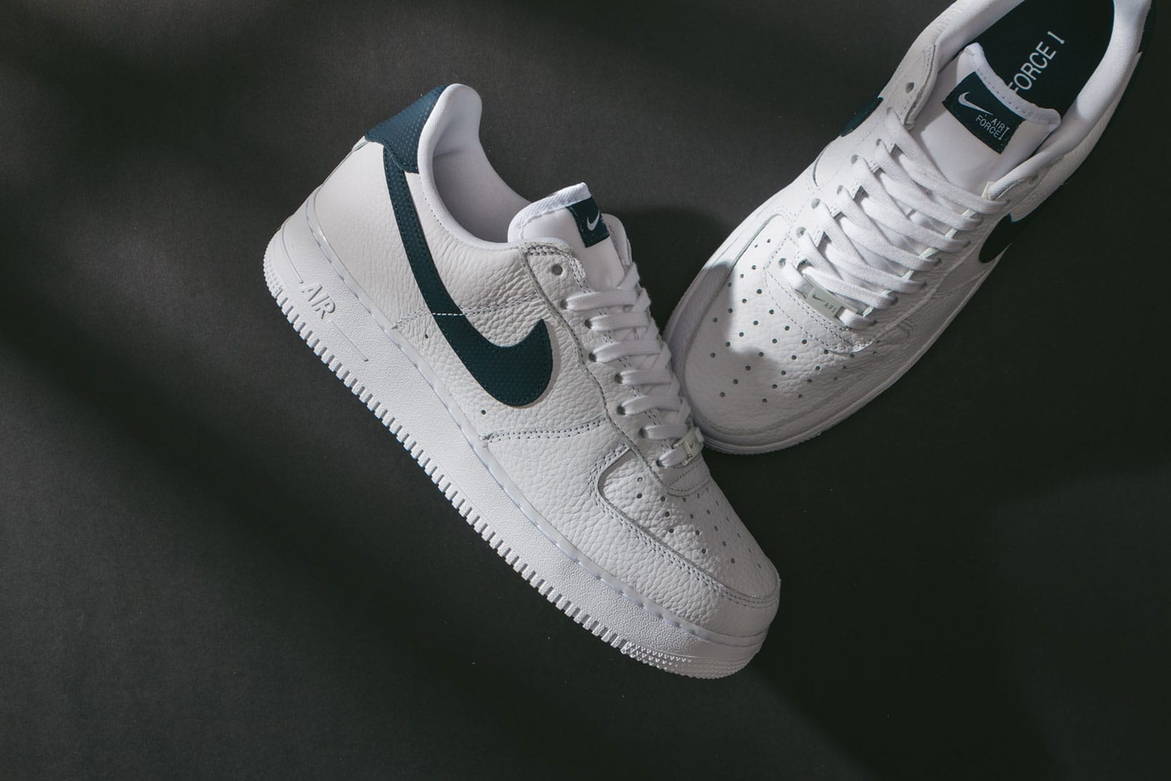 nike air force navy blue and white