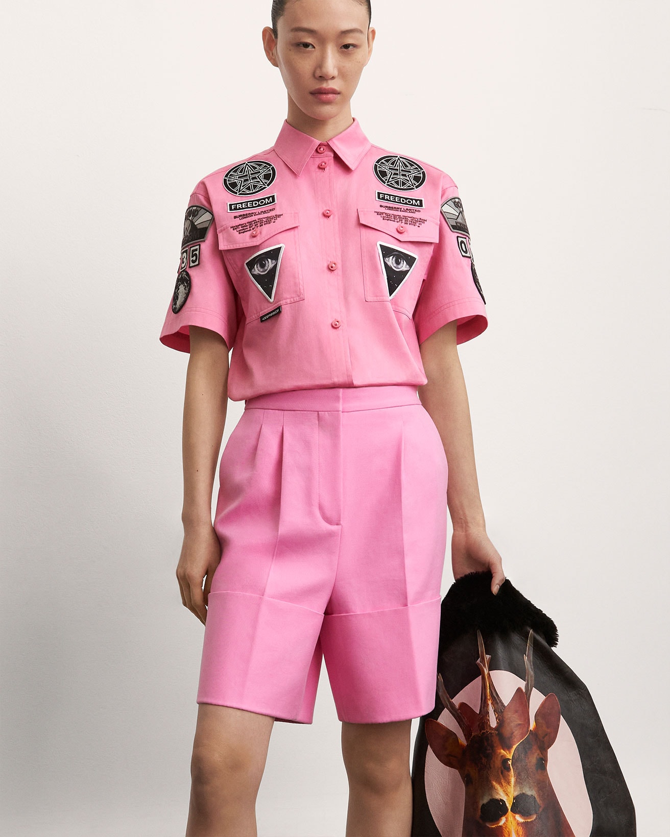 burberry fall winter fw21 pre-collection riccardo tisci shorts shirts set pink jacket
