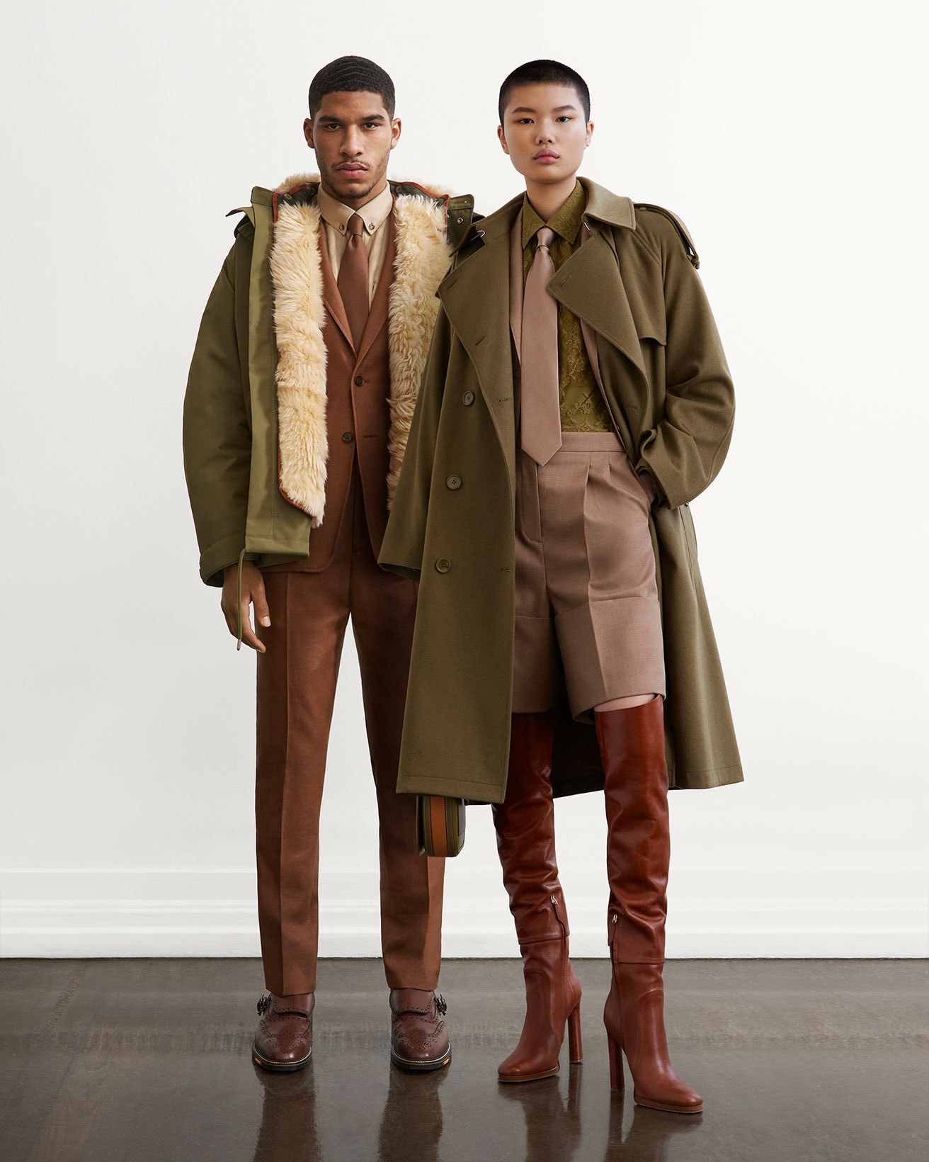 burberry fall winter fw21 pre-collection riccardo tisci khaki trench coat leather boots