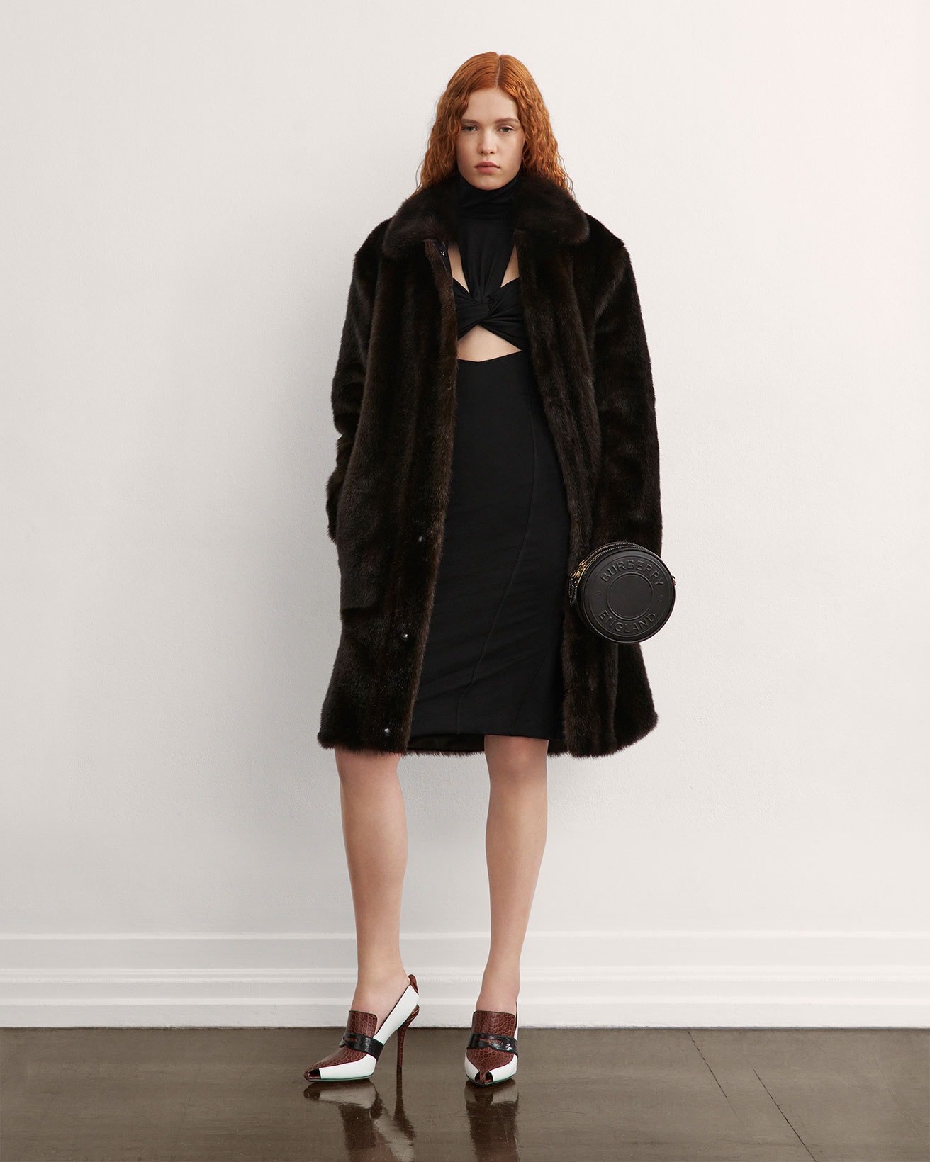 burberry fall winter fw21 pre-collection riccardo tisci black dress faux fur coat