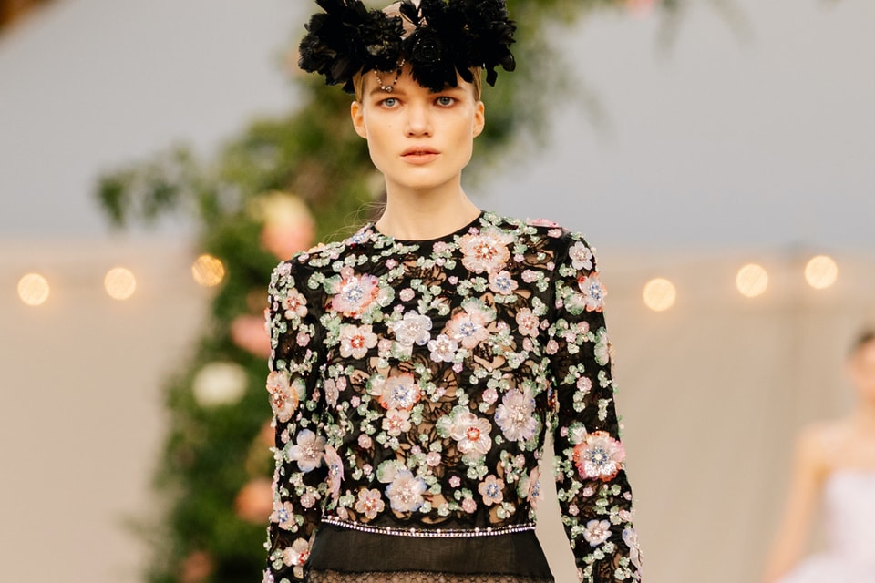 Chanel Fashion Collection Couture Spring Summer 2021 presented during Paris  Fashion Week 0003 – NOWFASHION