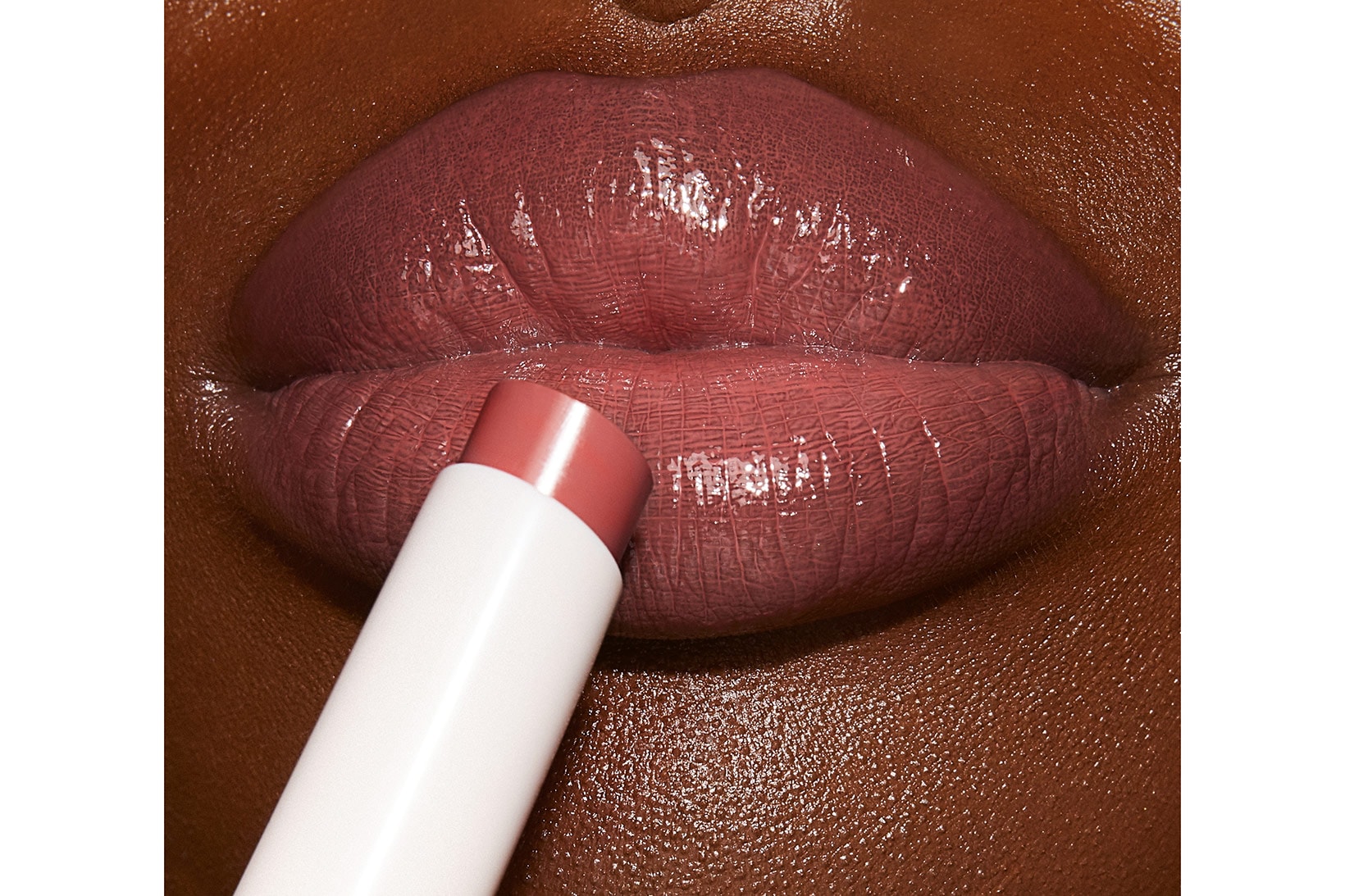 Charlotte Tilbury Hyaluronic Happikiss Hydrating Lipstick Balm Gloss Makeup Enchanting
