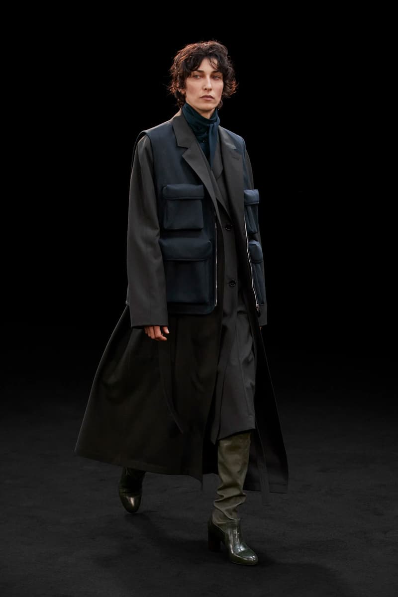 lemaire fall winter collection lookbook flaneur coats layered outfits oversized blazers christophe sarah linh tran 